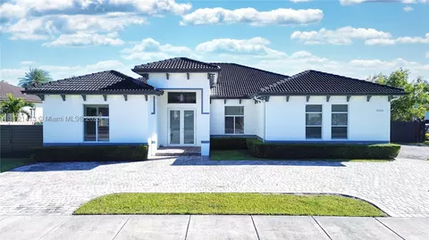 21021 SW 132nd Ave, Miami, FL 33177