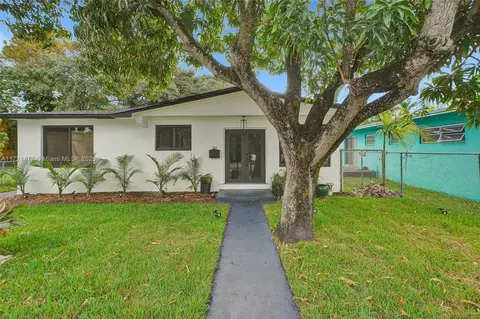 780 NW 57th St, Miami, FL 33127