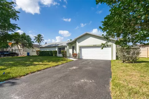 2638 NW 98 Way, Coral Springs, FL 33065