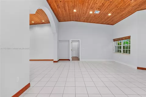 Living - 665 Hampton Ln, Key Biscayne, FL 33149 photo 2 of 5