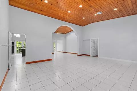 Living - 665 Hampton Ln, Key Biscayne, FL 33149 photo 5 of 5