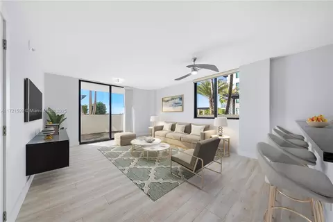 1300 Ponce De Leon Blvd #511, Coral Gables, FL 33134
