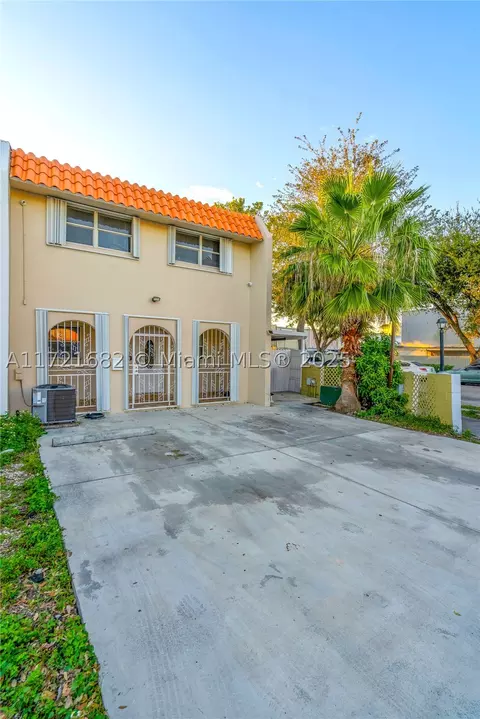 7194 W 2nd Ct #7194, Hialeah, FL 33014