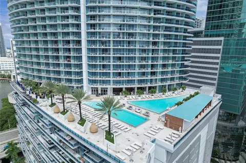 200 Biscayne Boulevard Way #PH5101, Miami, FL 33131