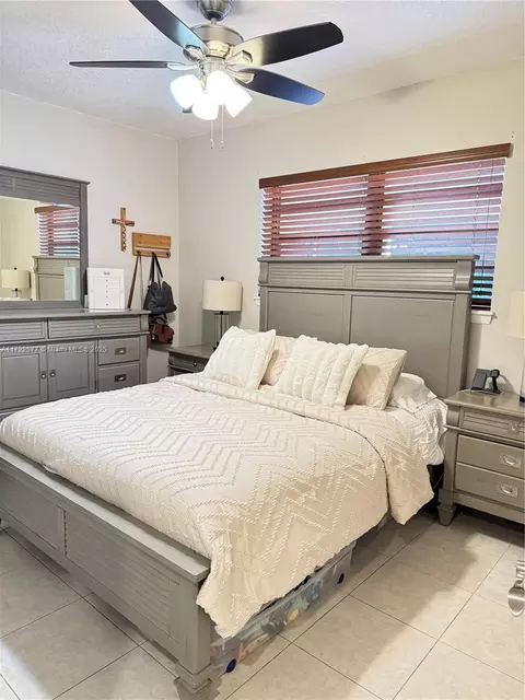 Bedroom - 9478 Easter Rd, Cutler Bay, FL 33157 photo 1 of 2