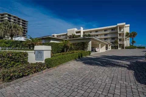 350 Beach Rd #204, Tequesta, FL 33469