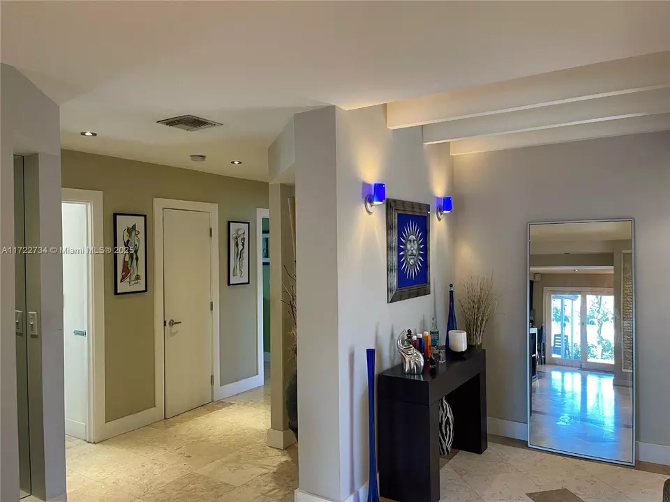 Entry Way - 6411 SW 62nd Ter, South Miami, FL 33143 photo 2 of 2