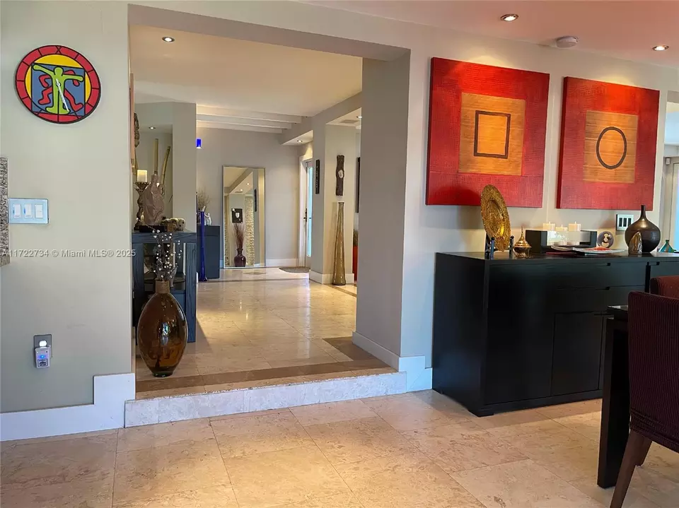 Entry Way - 6411 SW 62nd Ter, South Miami, FL 33143 photo 1 of 2