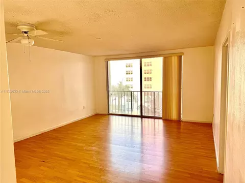 800 West Ave #714, Miami Beach, FL 33139