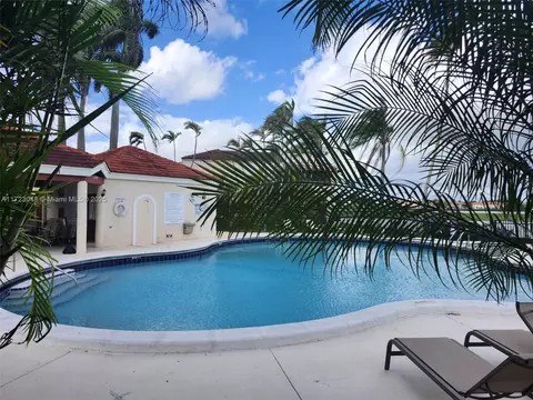 20300 NE 3rd Ct #1, Miami, FL 33179