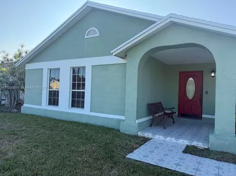 28120 SW 138 Ct, Homestead, FL 33033