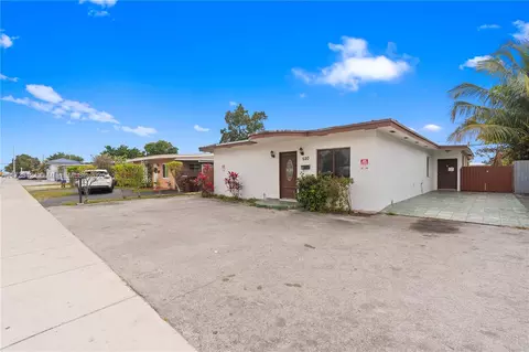 520 E 49th St, Hialeah, FL 33013