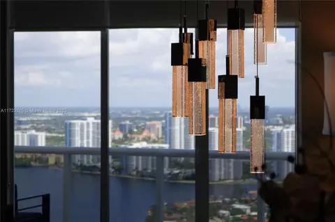 18101 Collins Ave #5106, Sunny Isles Beach, FL 33160