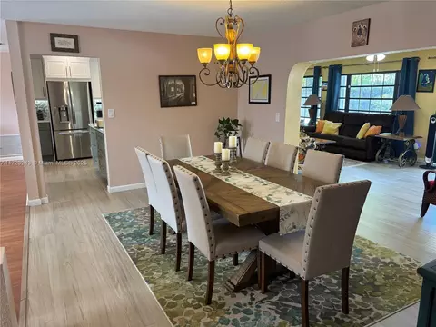 14553 SW 77th St, Miami, FL 33183