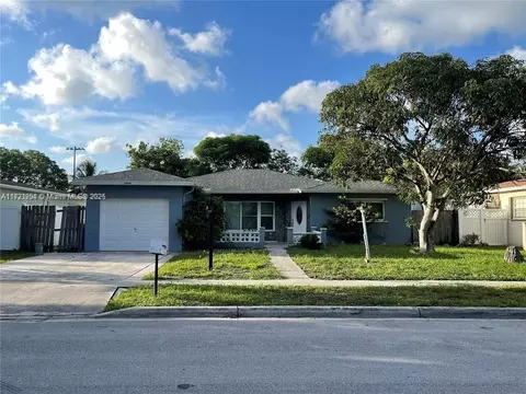 4986 SW 7th St, Margate, FL 33068