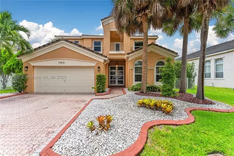 15818 SW 49th Ct, Miramar, FL 33027