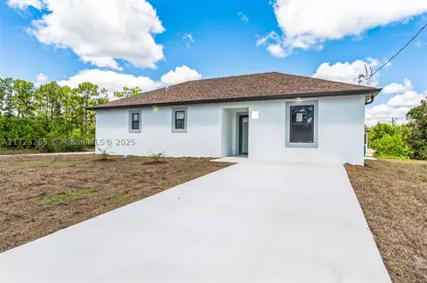 430 S Norwood Ave, Lehigh Acres, FL 33974