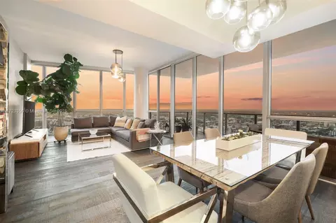 1100 Biscayne Blvd #5707, Miami, FL 33132