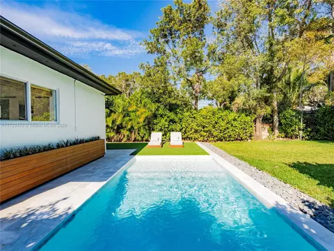 1001 SW 23rd Rd, Miami, FL 33129