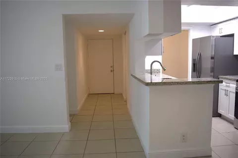 5628 Rock Island Rd #185, Tamarac, FL 33319
