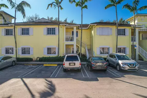 2728 NE 3rd Ct #102, Homestead, FL 33033