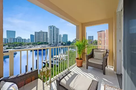 19901 E Country Club Dr #2508, Aventura, FL 33180