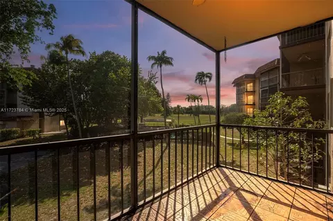 6361 N Falls Cir Dr #212, Lauderhill, FL 33319