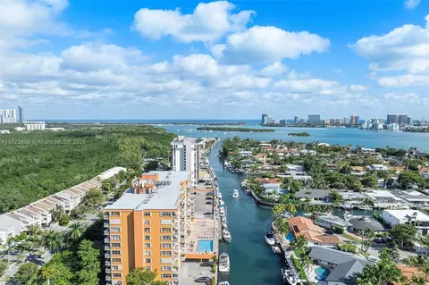 2450 NE 135th St #406, North Miami, FL 33181