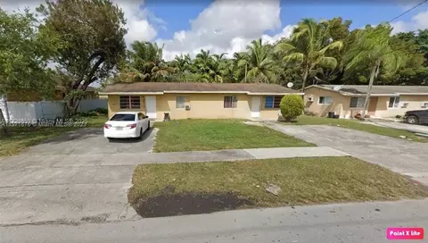 961 NW 11th St, Homestead, FL 33030