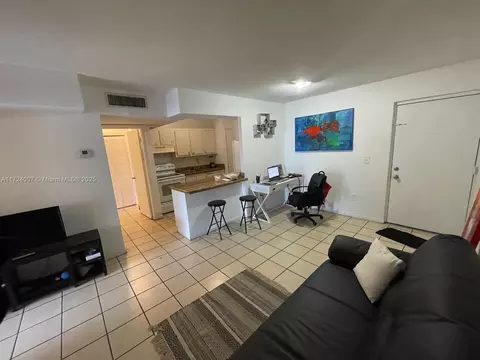 870 SW 129th Pl #207, Miami, FL 33184
