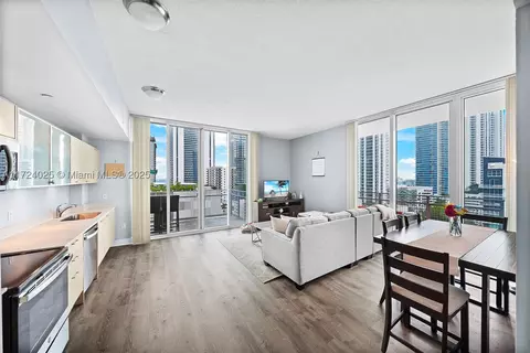 350 NE 24th St #1104, Miami, FL 33137