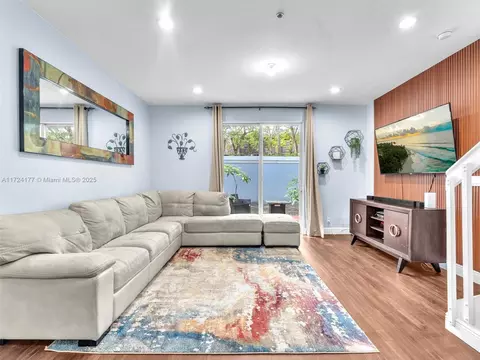 1437 NW 36th Way #1437, Lauderhill, FL 33311