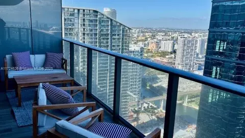 801 S Miami Ave #4706, Miami, FL 33130