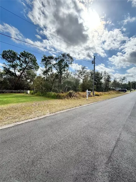 Oak Circle, Ocala, FL 34472