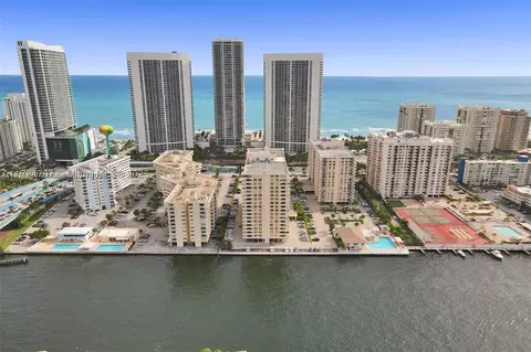 1833 S Ocean Dr #803, Hallandale Beach, FL 33009