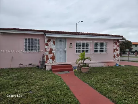 3490 W 1st Ave, Hialeah, FL 33012