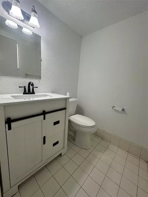 Bath - 101 E 41st St, Hialeah, FL 33013 photo 1 of 3