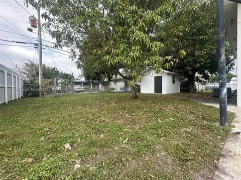 Exterior - 101 E 41st St, Hialeah, FL 33013 photo 4 of 5