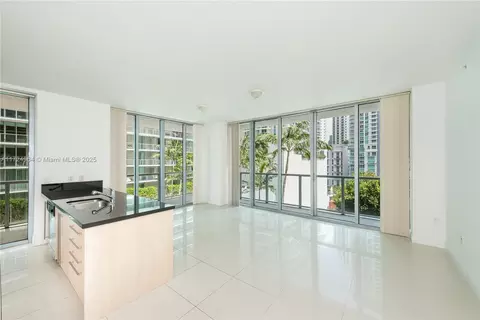 79 SW 12th St #1107-S, Miami, FL 33130