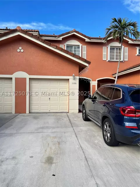 1106 NW 100th Ave, Pembroke Pines, FL 33024