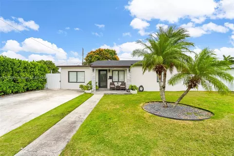 14821 Jackson St, Miami, FL 33176