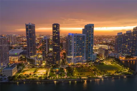 2001 Biscayne Blvd #2610, Miami, FL 33137