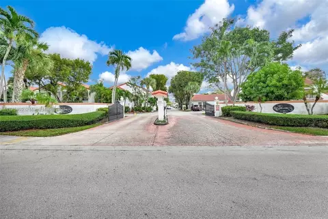 7430 SW 153rd Pl #107-1, Miami, FL 33193