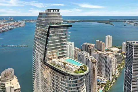 300 Biscayne Blvd Way #1203, Miami, FL 33131