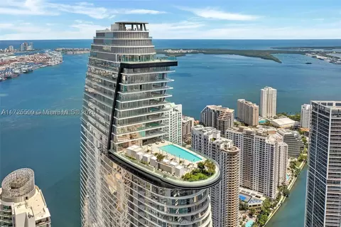 300 Biscayne Blvd Way #1203, Miami, FL 33131