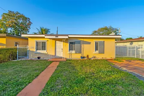 1145 NW 105th St, Miami, FL 33150