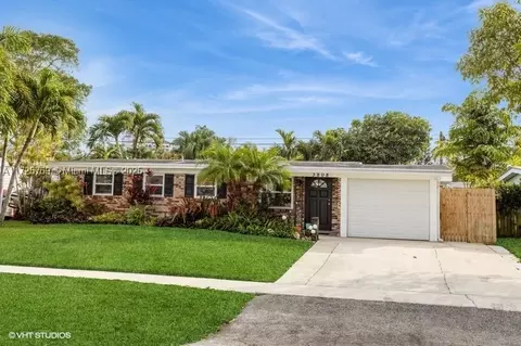 3808 Catalina Rd, Palm Beach Gardens, FL 33410