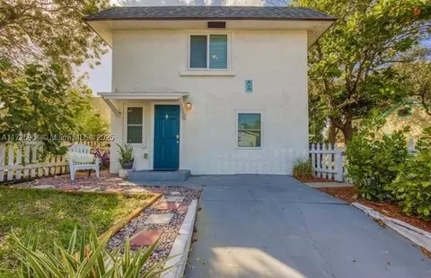 515 N D St, Lake Worth, FL 33460