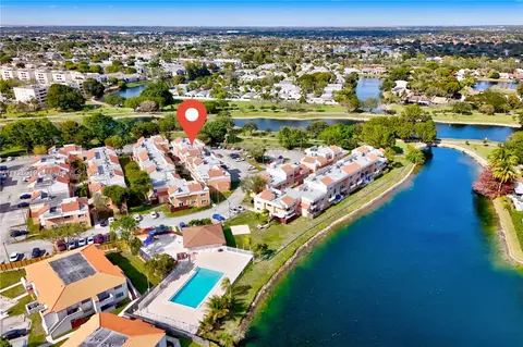 14915 SW 80th St #215, Miami, FL 33193