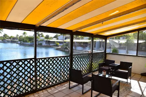 Exterior - 16501 Fox Den Ct, Miami Lakes, FL 33014 photo 2 of 5